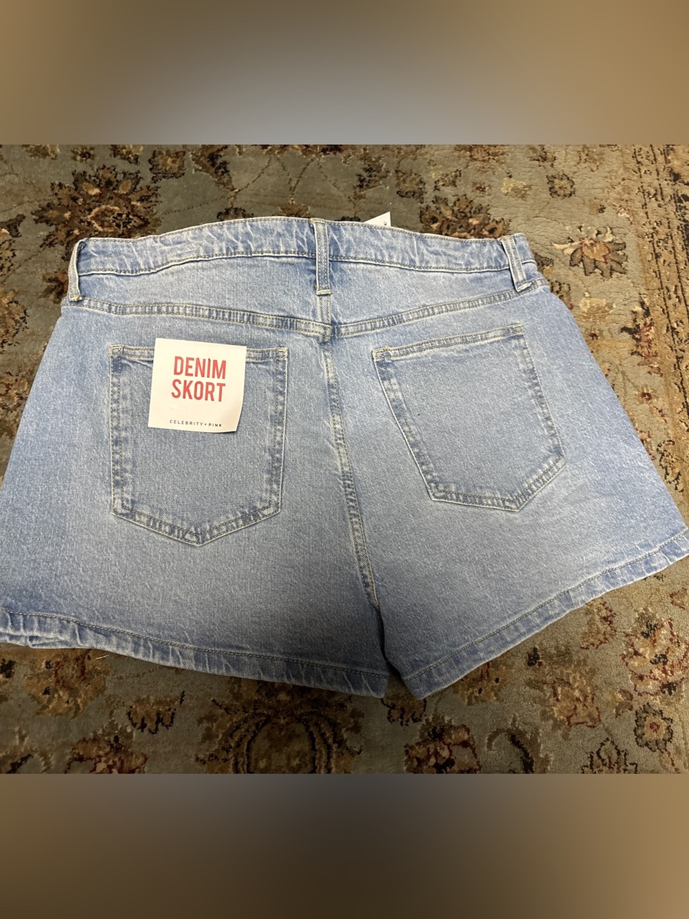 NWT Celebrity Pink Light Wash Denim Skort Shorts - Picture 4 of 7